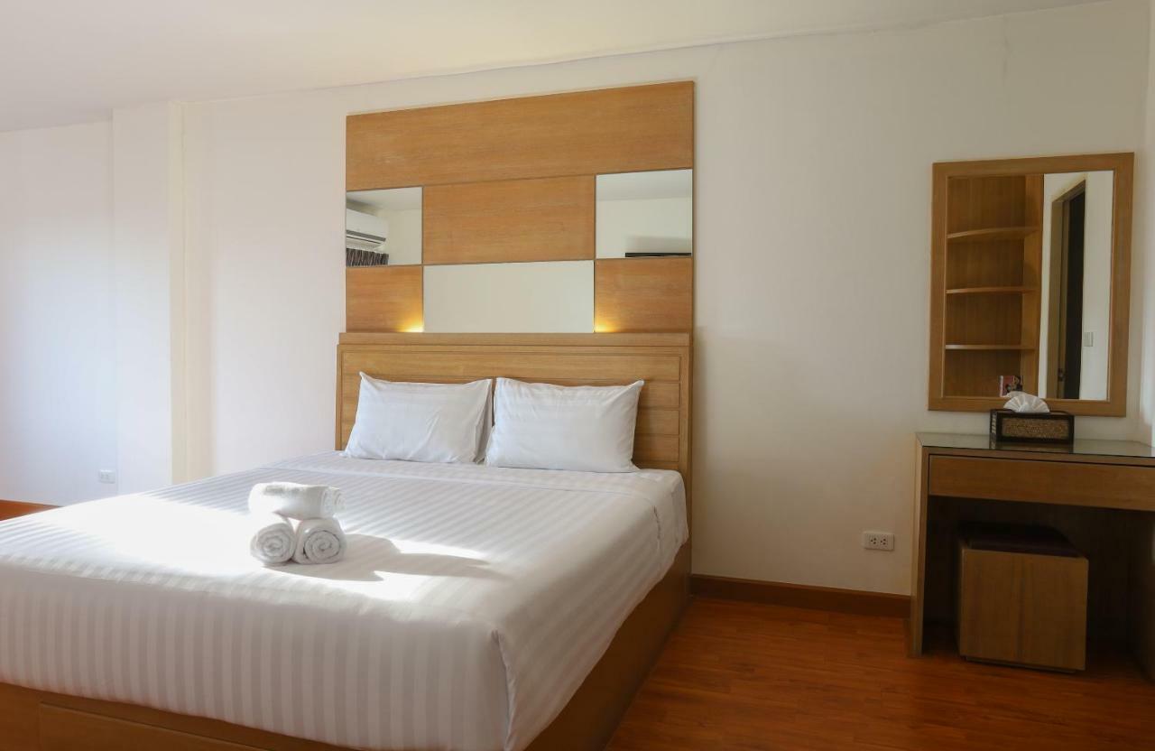 The Greenery Central Suite & Hotel 치앙마이 외부 사진