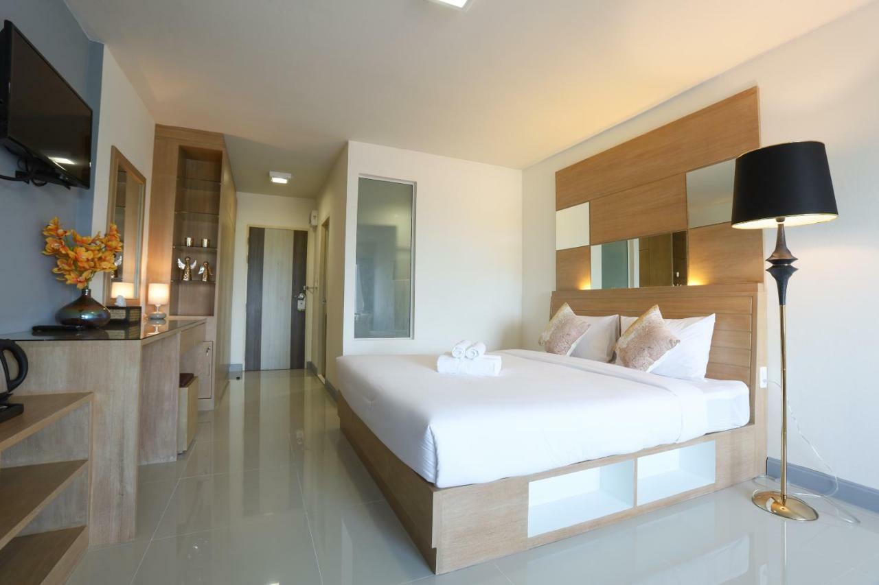 The Greenery Central Suite & Hotel 치앙마이 외부 사진