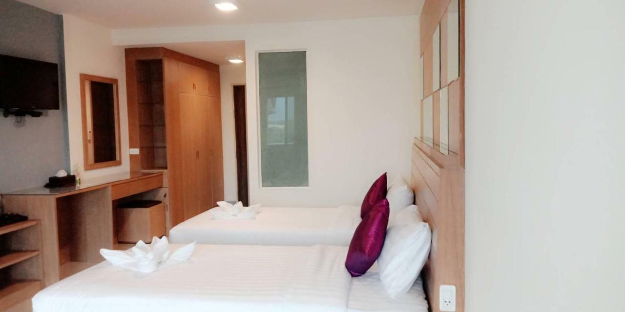 The Greenery Central Suite & Hotel 치앙마이 외부 사진
