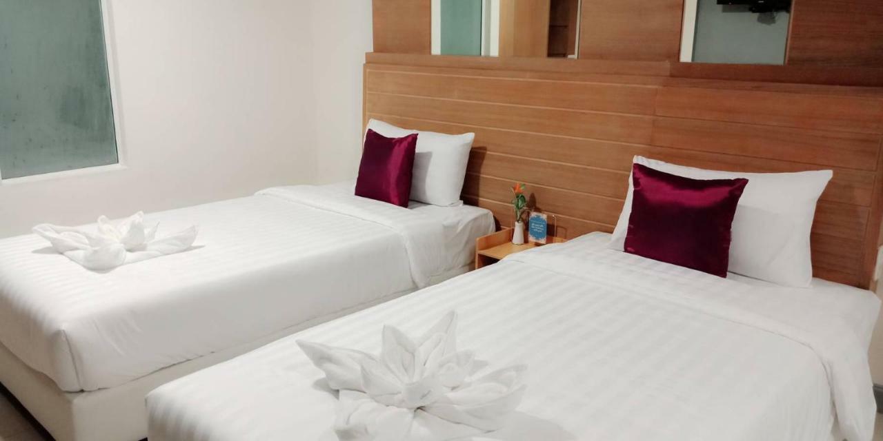 The Greenery Central Suite & Hotel 치앙마이 외부 사진
